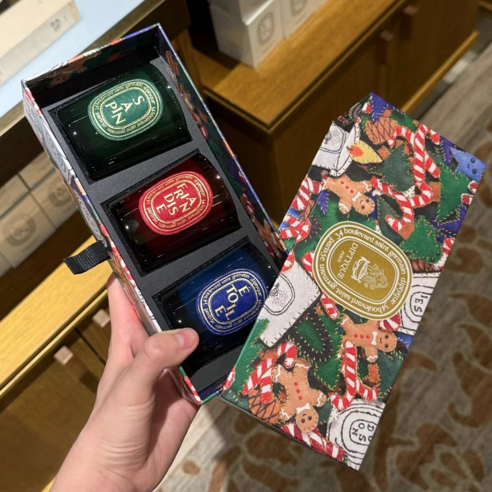2025 Kerstboom Romantische Kaa - Home Fragrance Diptyque recensie en prijs